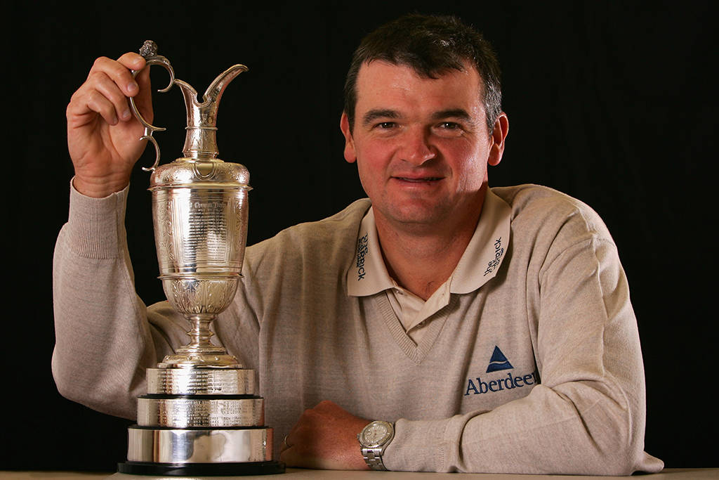 Paul Lawrie with the Claret Jug